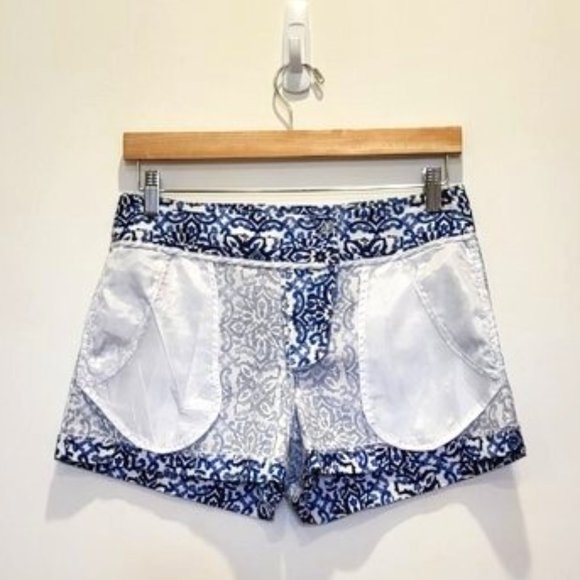 Milly For Design Nation Blue White Graphic Print Cotton Shorts, Size 6, EUC - Picture 5 of 9
